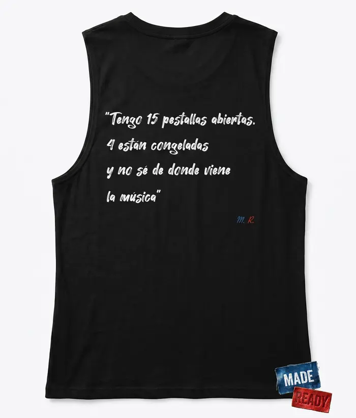 Camiseta intervenida MadeReady con tipografía, pieza única "Texto II"